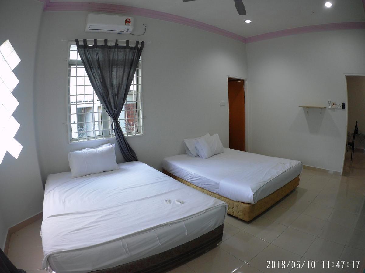 FBS Guesthouse Dungun Exterior foto