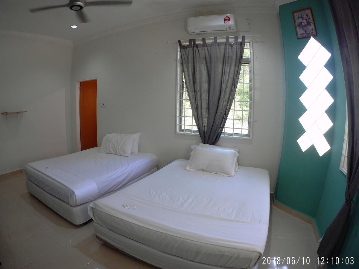 FBS Guesthouse Dungun Exterior foto
