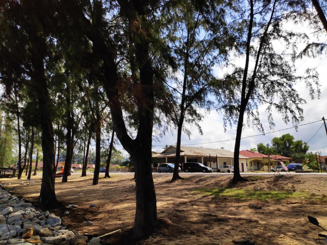 FBS Guesthouse Dungun Exterior foto